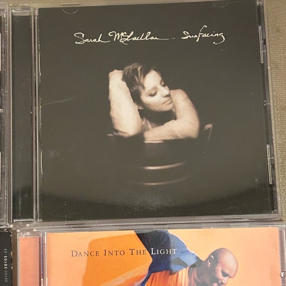 CD Collection w/ Various Artists - Sarah McLachlan, Chantal Kreviazuk, Phil Coll - Picture 3 of 8